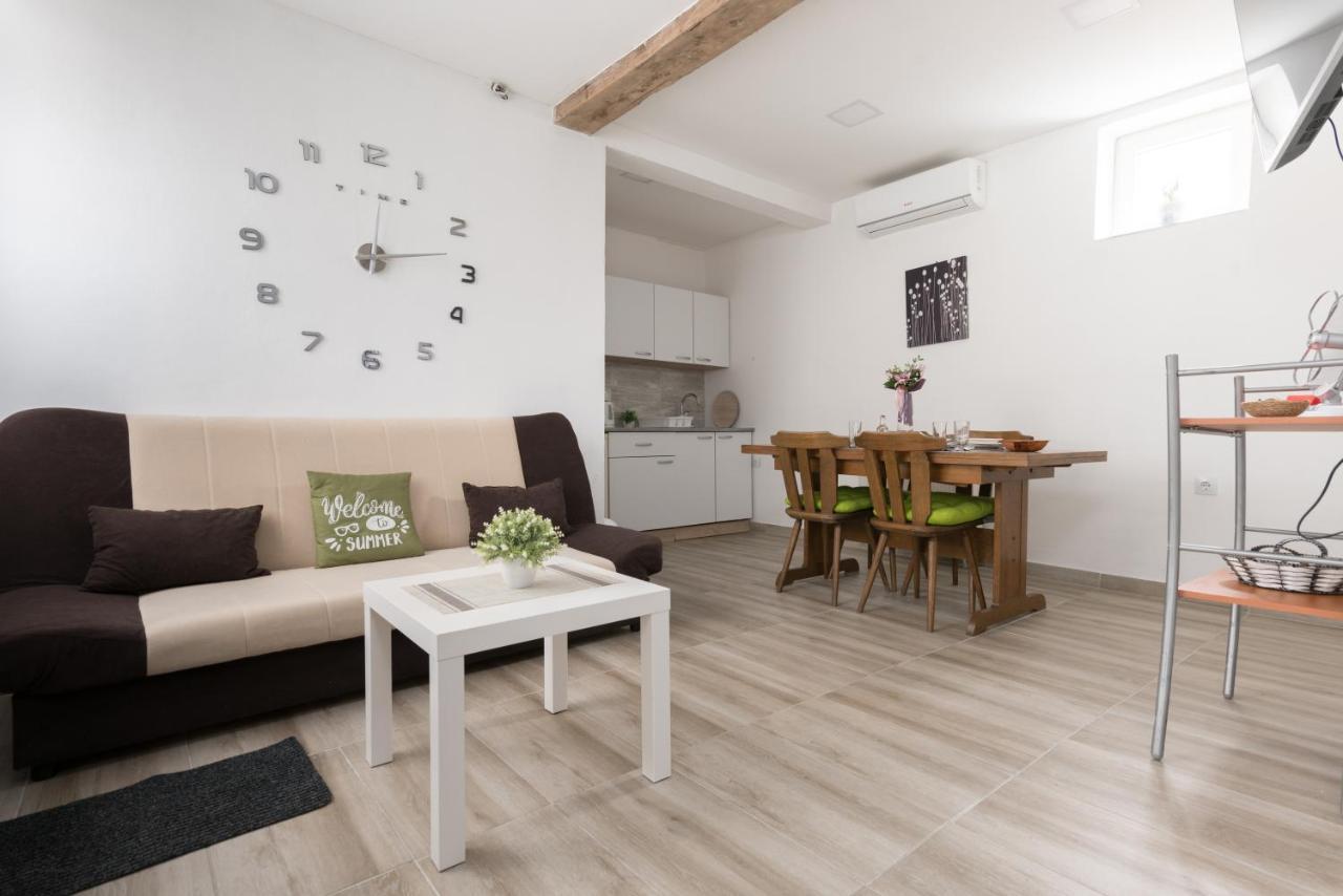 Apartmani Kod Marka Pozega Extérieur photo