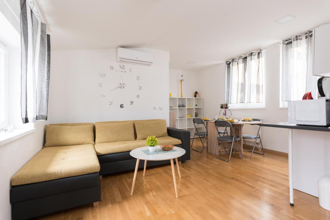Apartmani Kod Marka Pozega Extérieur photo