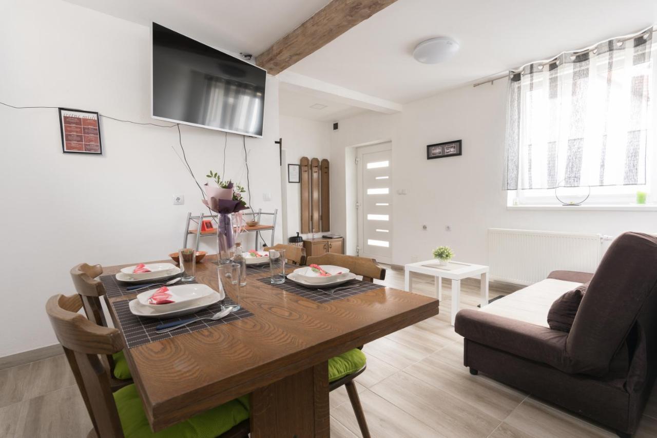Apartmani Kod Marka Pozega Extérieur photo