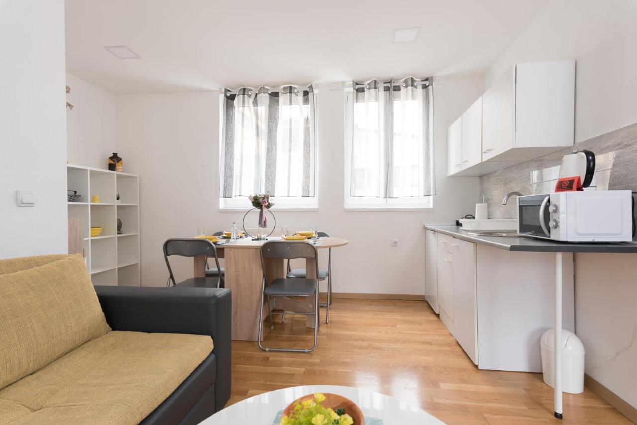 Apartmani Kod Marka Pozega Extérieur photo