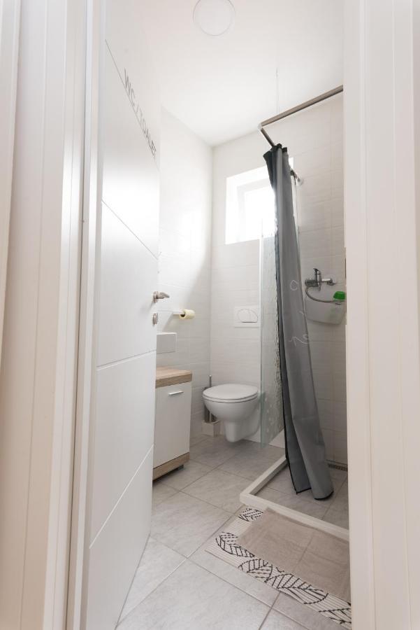 Apartmani Kod Marka Pozega Extérieur photo