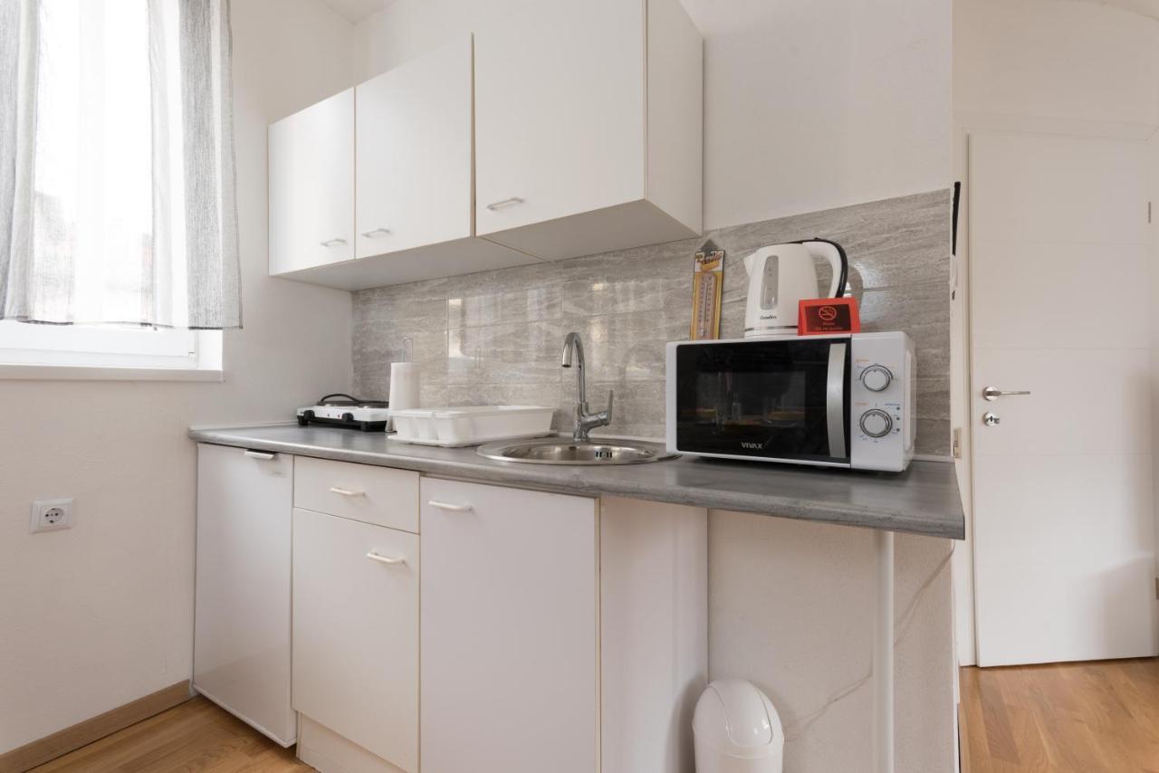 Apartmani Kod Marka Pozega Extérieur photo